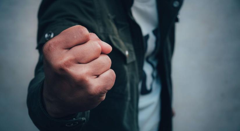 A szerencsi Várkertben esett egymásnak a férfi és a nő