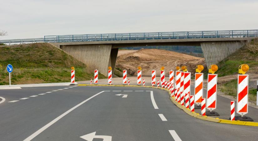 Útinform: ezeken a szakaszokon érdemes a szokottnál óvatosabban közlekedni