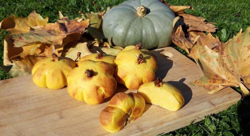 Kálci receptjei: Tök "jó" zsemle recept