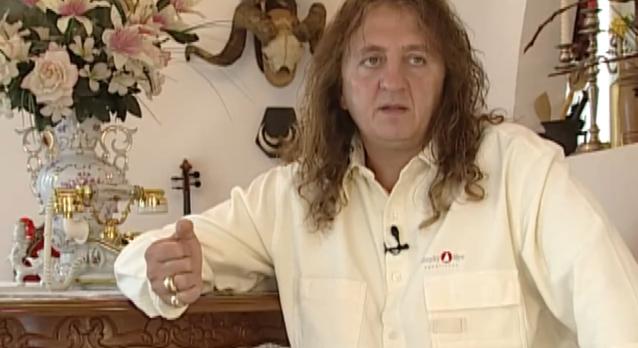 Eladja a Zámbó család Jimmy nyaralóját, ennyit kérnek érte