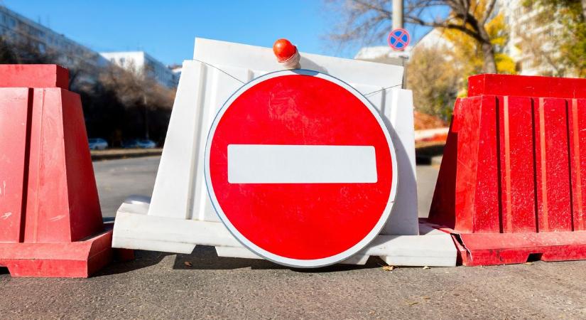 Építési és karbantartási munkálatok miatt ezeket az útszakaszokat zárják le Bács-Kiskunban