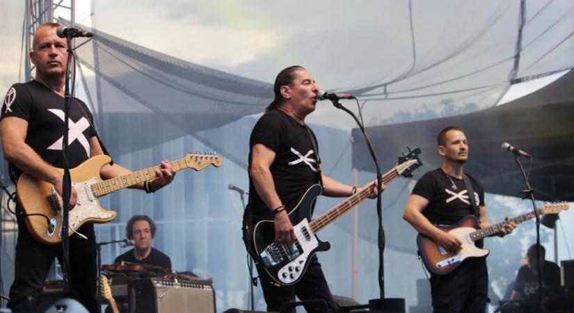 Elképesztő! Koncert után verték össze a Republic tagját a biztonsági őrök!