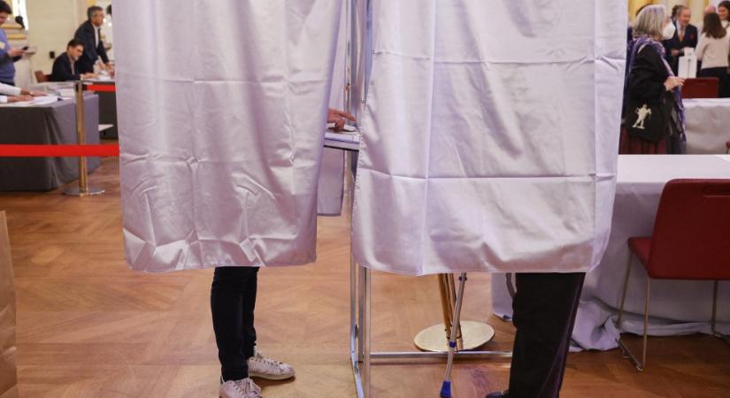 Erősödött jobboldal a franciaországi választásokon