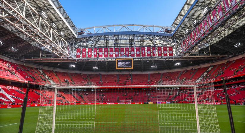 A botrány és a gyenge szereplés után kirúgták az Ajax igazgatóját – HIVATALOS