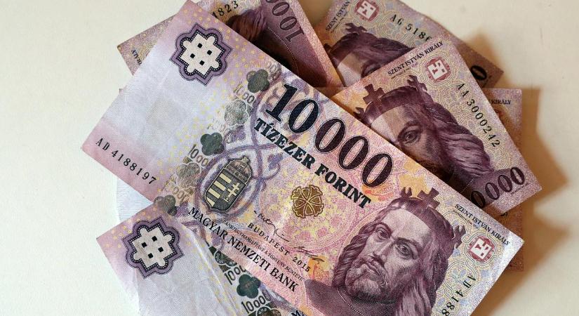 Megérkeztek a friss adatok: 559 100 forint volt a magyarok átlagfizetése júliusban