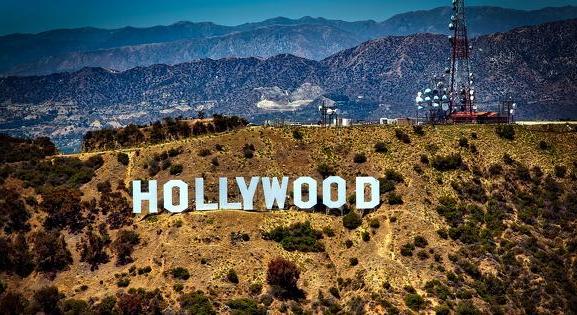Fellélegezhetnek a sorozatfüggők? Véget érhet a sztrájk Hollywoodban