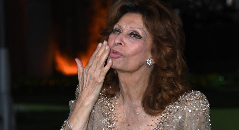 Kórházba került Sophia Loren, azonnal meg kellett operálni