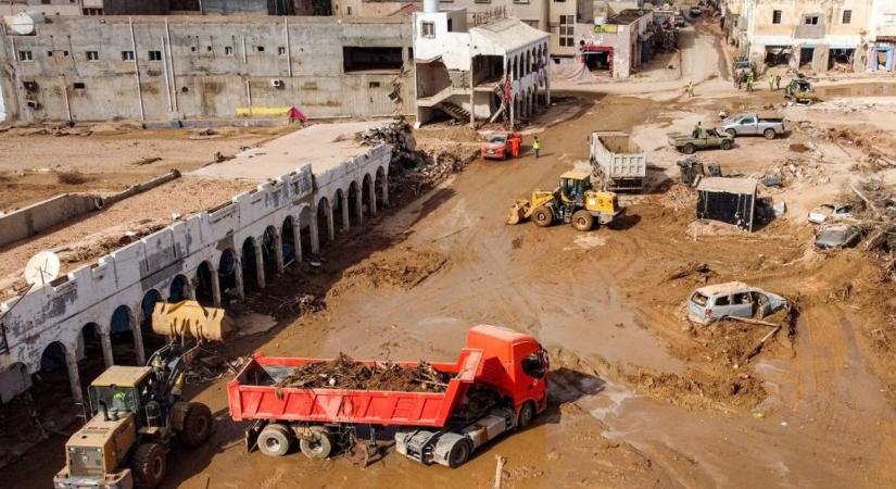 Líbiai árvíz: több tisztségviselőt börtönbe vetettek a dernai katasztrófa körüli nyomozás során