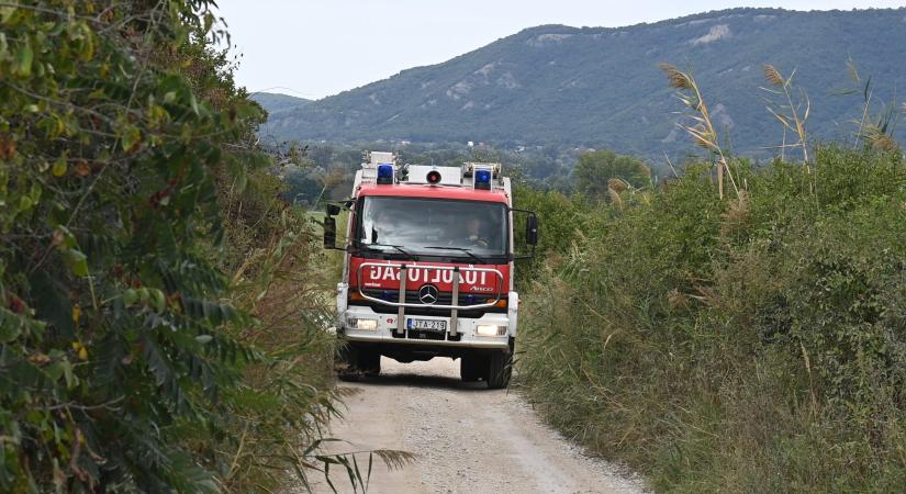 Kigyulladt egy családi ház Százhalombattán, egy ember életét vesztette