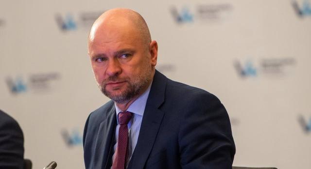 A szlovák exminiszterelnök hazaárulásnak tartja, hogy nem náluk épül a kínai akkugyár