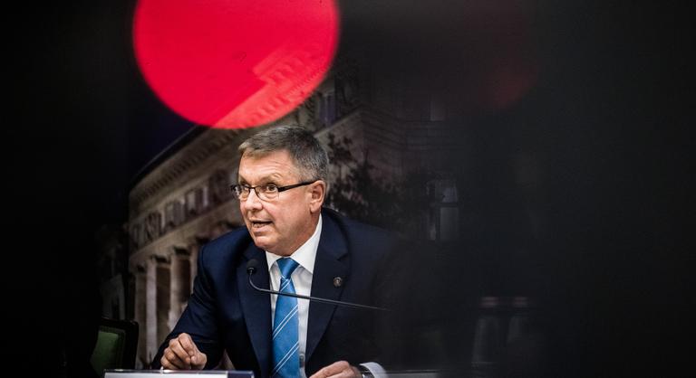 Matolcsy György következő lépéséről beszél mindenki