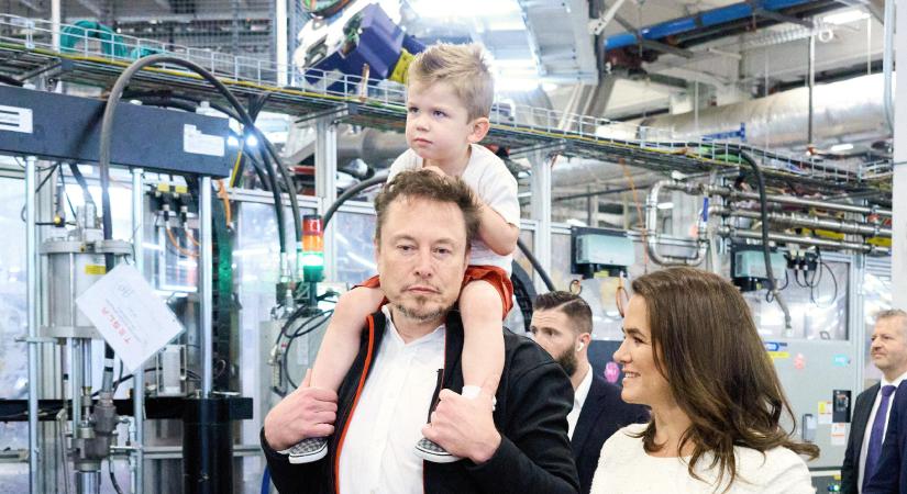 Nagyon egymásra talált Novák Katalin és Elon Musk