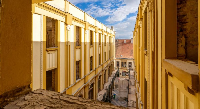 Újabb szakaszába lép a Palatinus hotel felújítása