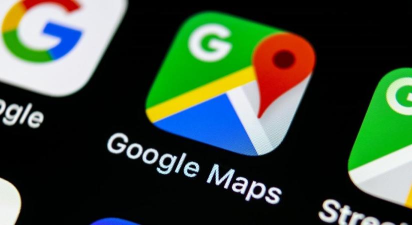 Hátborzongató, mit szúrt ki a Google Térkép a forgalmas úton – Fotó