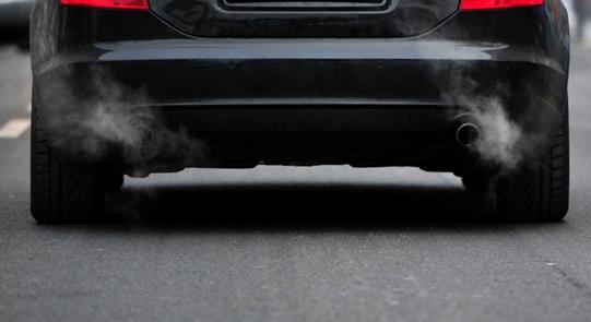 Felhigítva jön csak a hagyományos motorú autók végzetének kikiáltott Euro 7 szabvány