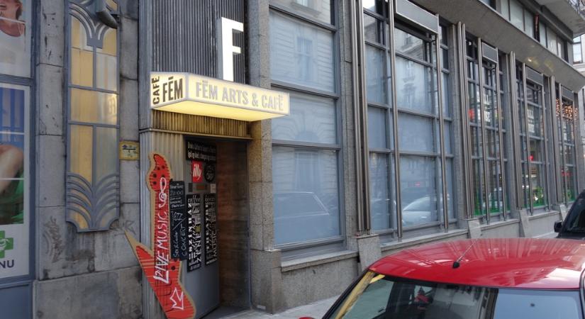 Közösségi támogatással kezdi meg 5. évadát a Fém Arts & Café