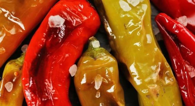 Húsos paprikából mennyei saláta – sütve