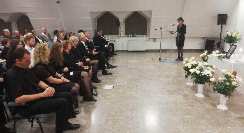 Dr. Pintér Miklós professzort búcsúztatták a gyulai kórházban