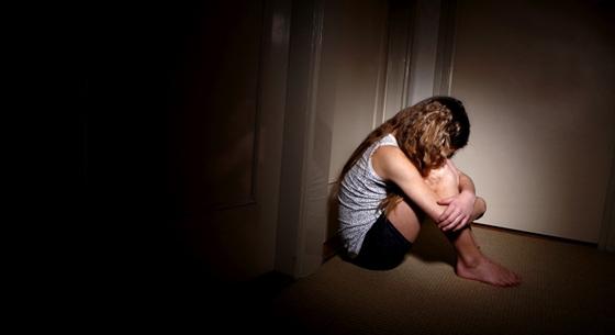 9 éves kislánytól kért és kapott pornográf fotókat – vádat emeltek egy pedofil ellen, aki a neten vadászott az áldozataira