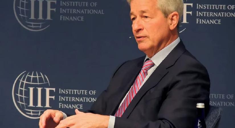 A JPMorgan vezérigazgatója szerint a 7%-os kamatláb recessziót hozna a kriptóknak is