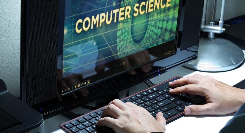 Ezt érdemes tudni a programozói szakmával kapcsolatban