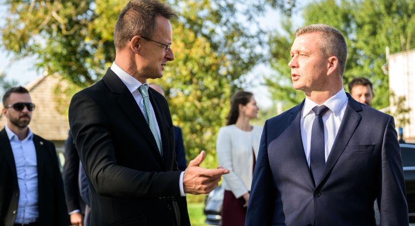 „Kis híján félmillió okunk van arra, hogy a magyar-szlovák kapcsolatok folyamatos fejlesztésén dolgozzunk”