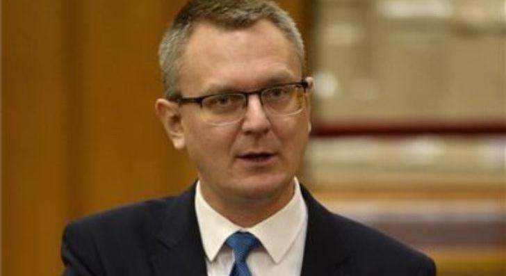 KDNP: Magyarország a magyaroké