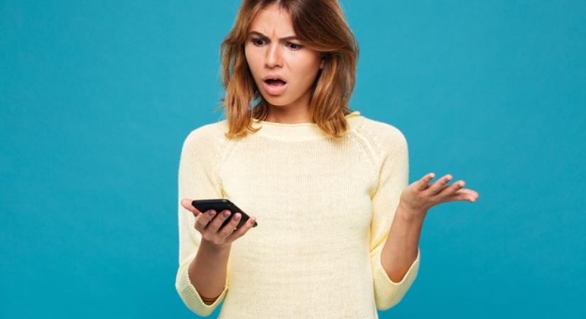 Békésen böngészte a Facebookot a nő, hátborzongató titkot tudott meg a férjéről egy zárt csoportban