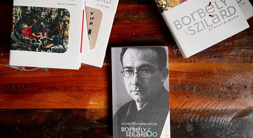 Ingyenes Borbély Szilárd-kötetet vehetnek át a diákok