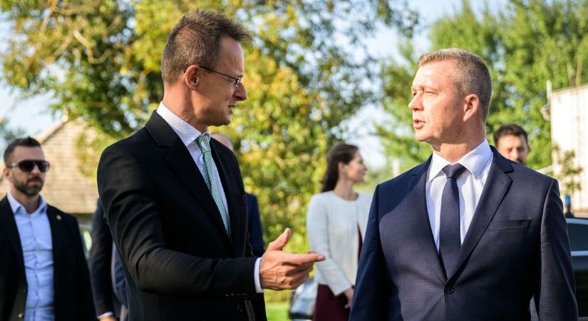 A kormány folytatja a felvidéki magyar közösséget támogató programjait (videó)