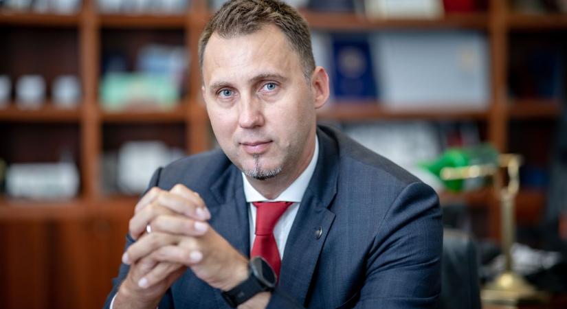 Rövidesen megszólal Virág Barnabás, az MNB alelnöke