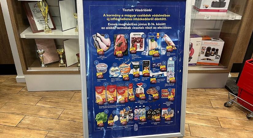 Örülnek a vásárlók: év végéig marad a kötelező akciózás