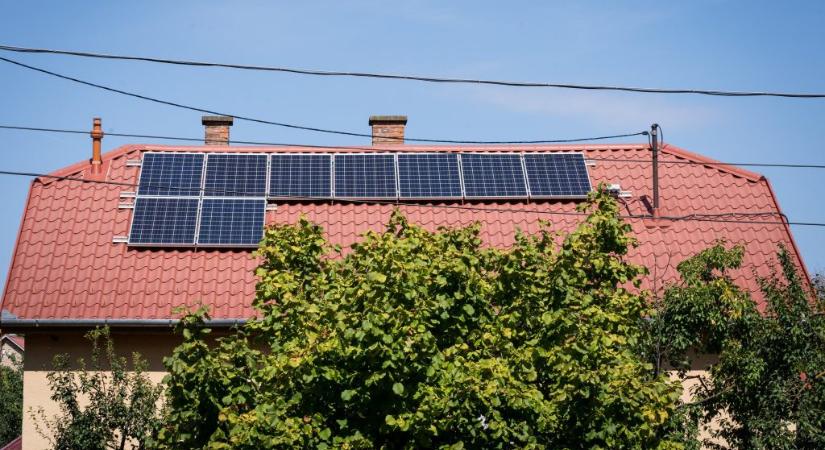 Napelemek: heteken belül dönthet a kormány