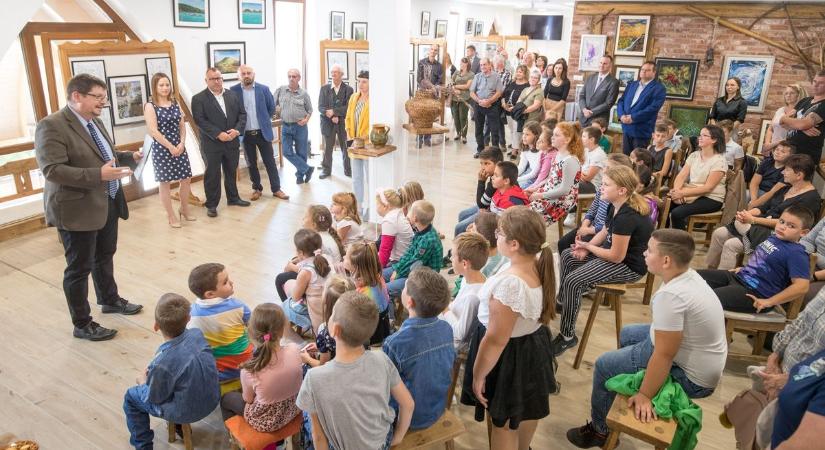 Bemutatták a Göcseji tél című könyvet Zalaegerszegen