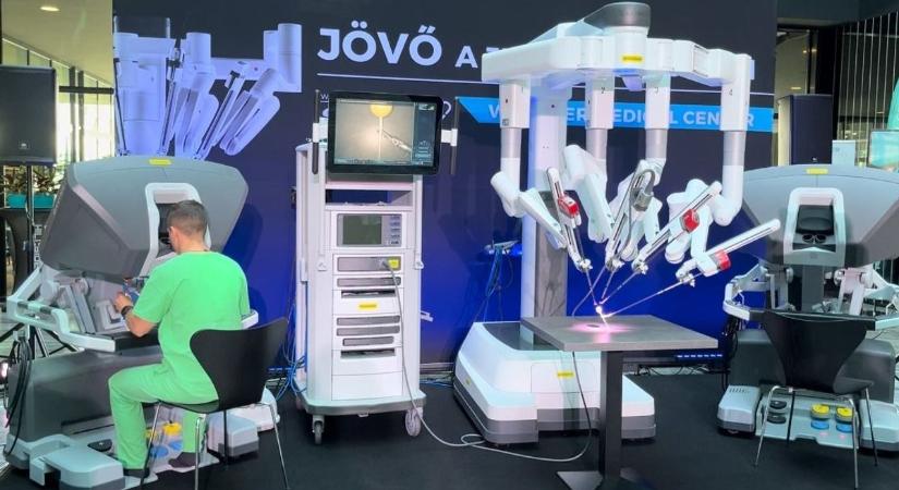 Munkába állt az első robot a magyar magánegészségügyben