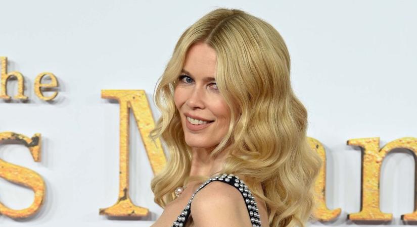 Hihetetlen: így néz ki 53 évesen Claudia Schiffer - videó