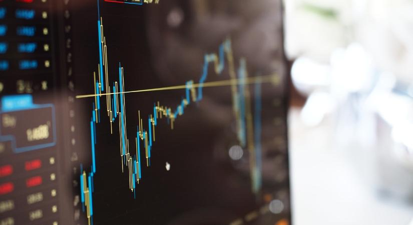 Bankok kontra kriptopénzek és az utolsó negyedév teljesítménye a piacon