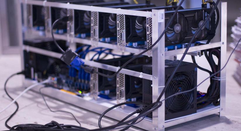 Bitcoin bányászati kapacitást is vehetünk egy új piactéren