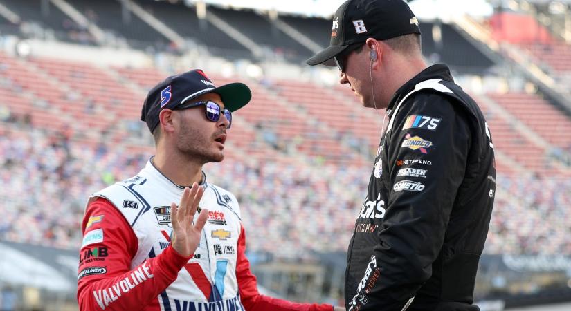 Két bajnok is megkongatta a vészharangot a NASCAR legutóbbi versenye után