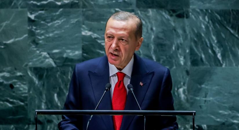 Erdogan: Törökország F–16-osokért cserébe támogatni fogja a svéd NATO-csatlakozást