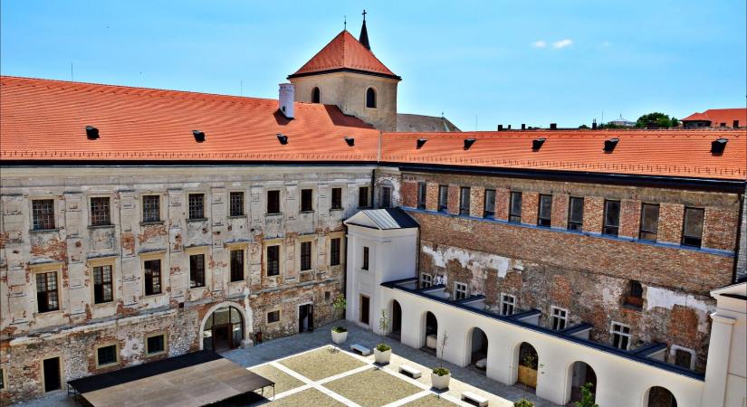 Olasz napok Várpalotán, a Thury-várban 2023