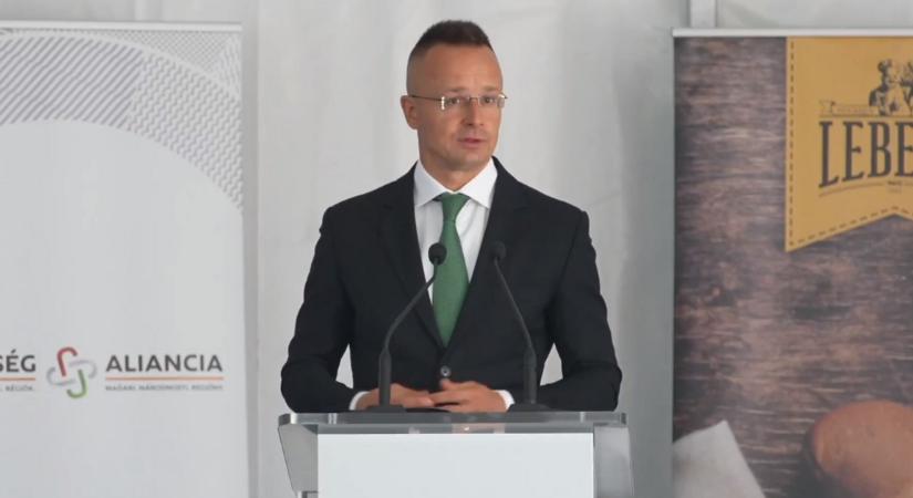 Szijjártó Péter: Mindig legyen a lehető legjobb a kapcsolatunk a szomszédos államokkal