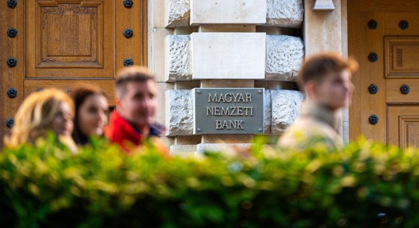 Az MNB nagyon fontos ajánlásokat tett a bankoknak: visszavonhatóvá kell tenni a csaló tranzakciókat