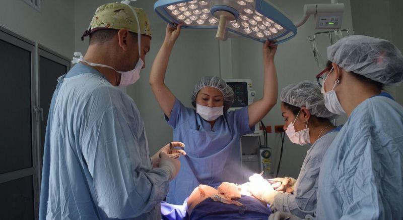 Nagyon sok aneszteziológus hagyta ott a Semmelweis Egyetem klinikáját
