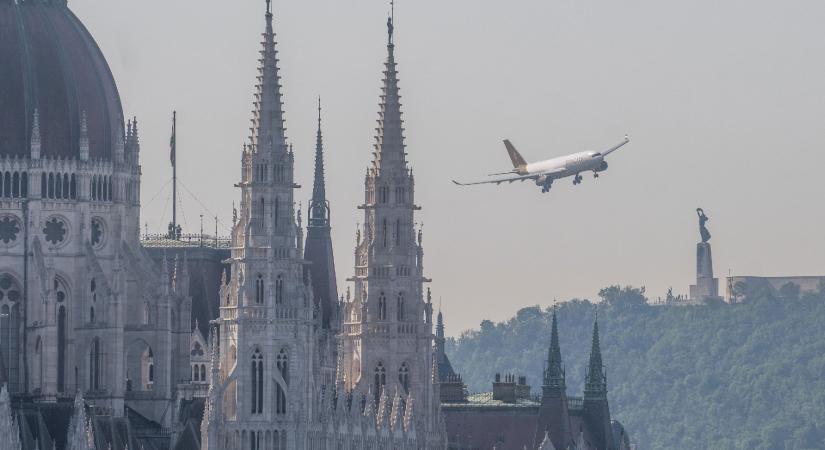 Vizsgálják, miért kellett hajtóművet cserélni az állami Airbus tehergépen