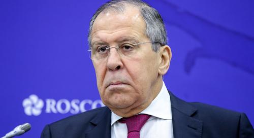 Lavrov: Moszkva nem látja teljesülni az előfeltételeit a rendezési tárgyalásoknak
