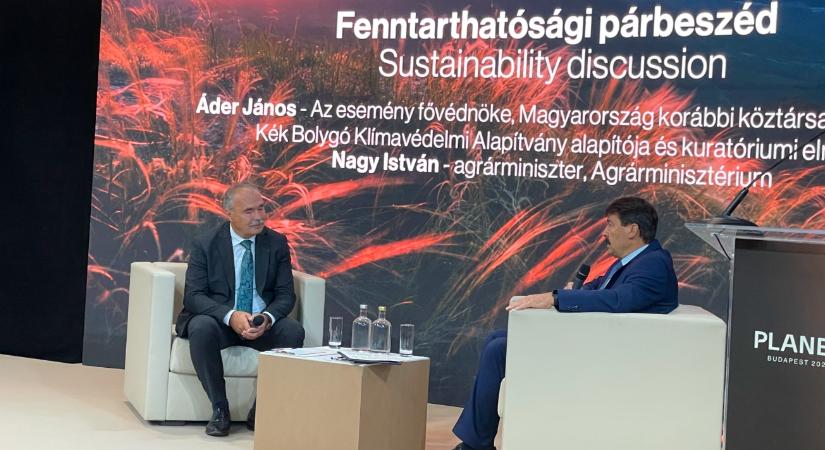 Nagy István: az nem lehet, hogy a szalmabálákat erőművekben égessük el