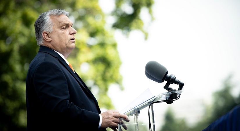 Itt van Orbán Viktor nagy bejelentése! Novemberben közel fél havi nyugdíjjal többet visz a postás - De mi lesz az emeléssel?
