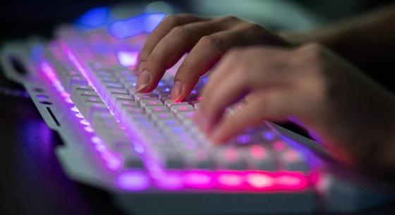 Több száz valósághű gyerekpornóképet gyártatott a mesterséges intelligenciával egy dél-koreai férfi