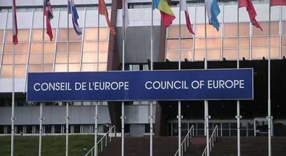 Európa Tanács: le kell számolni a szexuális kisebbségekkel szembeni diszkriminációval